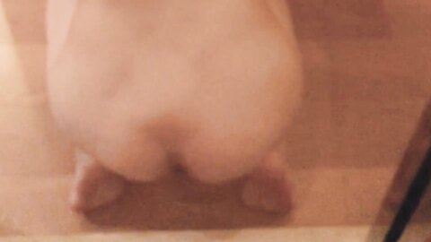 极品骚婊人妻出轨偷情✅美腿尤物翘起美臀跪地口交，被老公发现崔着快点，外表有多端庄床上就有多淫荡