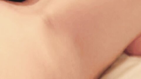 极品骚婊人妻出轨偷情✅美腿尤物翘起美臀跪地口交，被老公发现崔着快点，外表有多端庄床上就有多淫荡