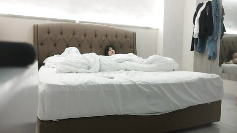 良家小少妇 你又喷水了 咋那么容易高潮喷水 真是人才 我不是人才怎么能配的上你 吃饱喝足被无套内射