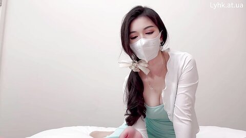 超颜值极品御姐女神『狐不妖』✅调皮弟弟偷拿姐姐丝袜紫薇，被姐姐抓现行，用小蜜穴帮弟弟解决生理需要！
