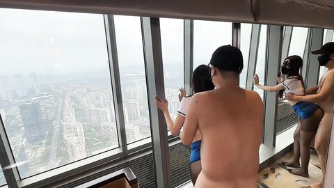 顶级反差学生妹✅穿上空乘制服服务金主爸爸，同学老师眼中的乖乖女 私下其实是爸爸包养的小母狗！