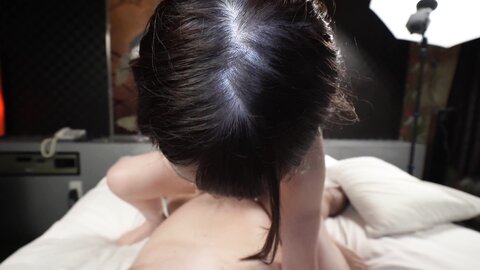 4498321-4 50% OFF! 1 bonus videos available[first shot]****zynxzjo* 0357_001 Mai-chan 18 years old, carefully brought up in a very prestigious school. She is a young lady who has been carefully nurtured at a pr...