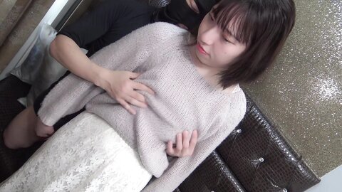 4504330-1 A shining gemstone found in the countryside - a pre-shot of a 20-year-old`s beautiful white nude body with plenty of room to grow! ****zynxzjo*