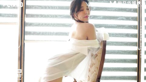 MFK-0075被猥琐大叔强上的性感女子