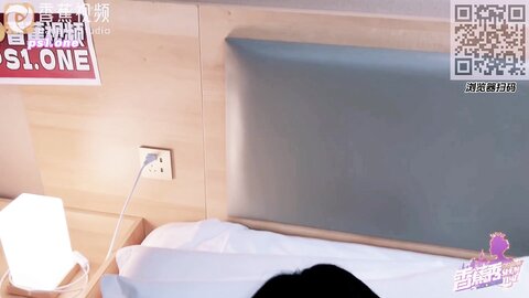 香蕉秀xjx0148无良中介诱骗御姐肉体抵房租
