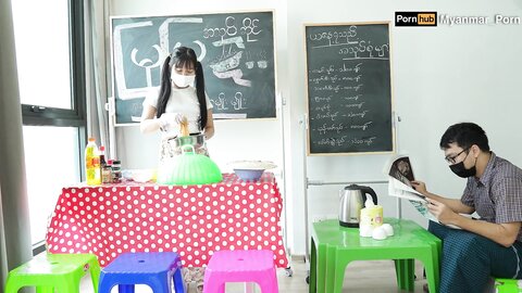 မြမြ ထမင်းသုပ်ဆိုင်ဖွင့်ပြီ Burmese Salad Shop