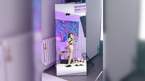 [Cosplay] 雯妹不讲道理 - 赛车女郎 (9)