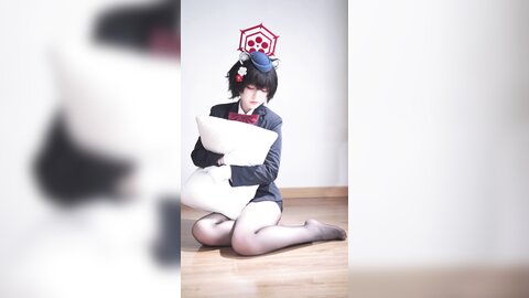 [Cosplay] 半半子 – ガイド春日ツバキ [86P6V-593MB] (4)