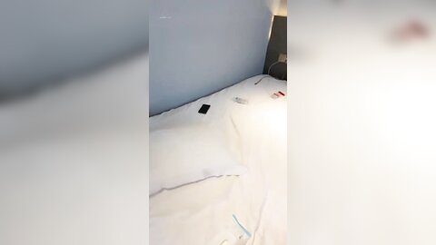 连体网丝美女 爸爸用力操我 好受 深喉吃鸡舔菊花 被胖哥无套插屁眼 鸡吧操操吃吃 喷了一床黄水