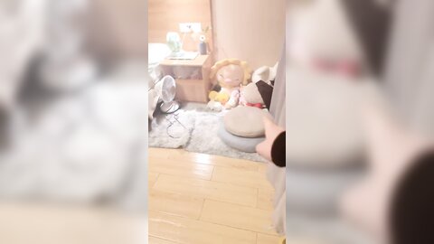 黑丝高跟美眉 鸡吧小不说还不卖力有这样操逼的 啊啊不行了快射 不行你不是说要快点 身材苗条被大哥无套