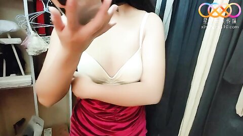 星空传媒XKTV118风骚儿媳裙底的秘密
