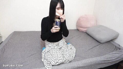 4505973 [Former idol pretending to be innocent]****zynxzjo* Black hair, slender and THE purist! She`s a secret bitch with a lot of sex friends! [Moeka (22)][Review privileges].