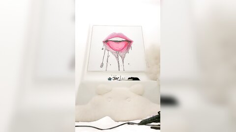 ❤❤性感尤物网红女神3，一线天馒头逼，超级粉嫩，粗大炮击疯狂捅穴，玻璃棒深插，性感情趣内衣，让人欲罢不能