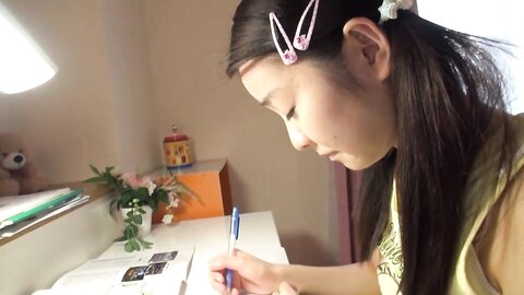 MUM-126 [Uncensored] My New Wife's Daughter Is A Total Knockout 4'10 Yui