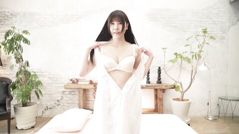 CAWD-712 She Has A Tight Neckline And A Sharp Face. She Has A 55cm Waist And A Beautiful Baby Face. I Want...