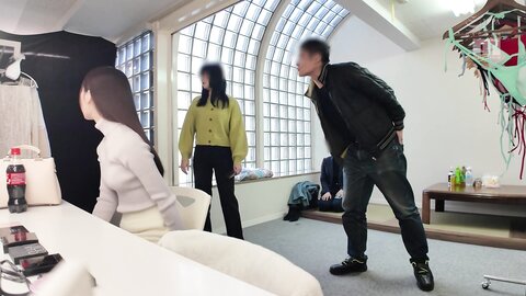 MIDV-805 Are You Really Going To Fuck Me Here A Treasure Of The AV Industry! This Is An Erotic Document...