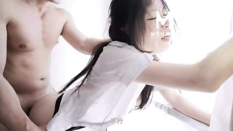 MD-0289强制操翻黑丝女上司