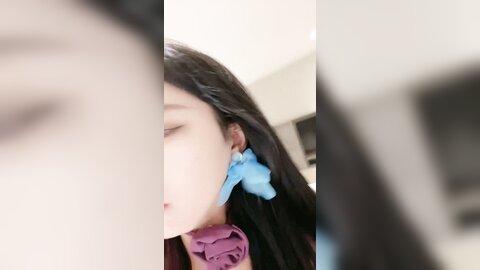 ❤️❤️颜值车模小姐姐，酒店炮友操逼，微毛超肥美穴，翘起双腿求插入，黑丝高跟鞋骑上来，让人欲罢不能