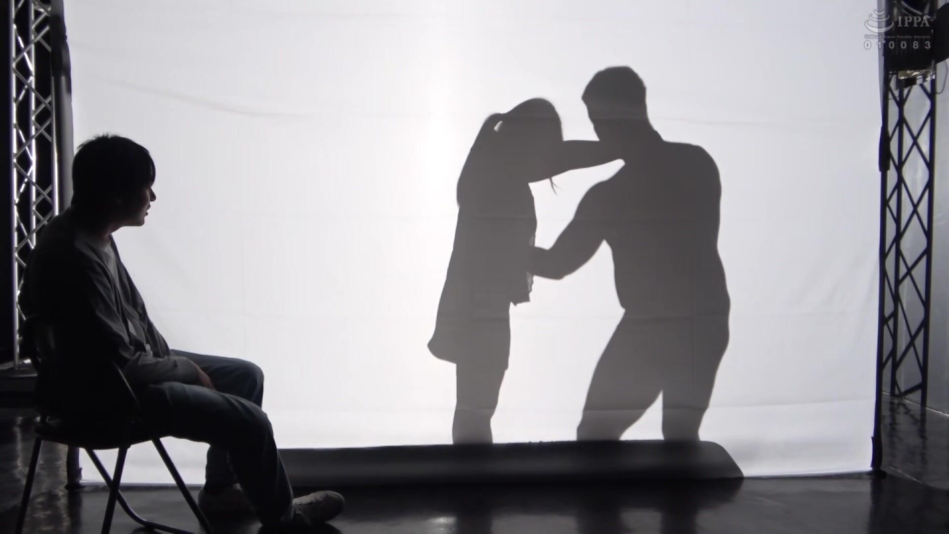 Normal Male-Female Monitoring AV with DVMM-057 Silhouettes