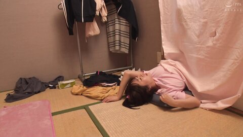 HUNTC-204 My Sister Is A Reclusive Sex Monster! It's My Job To Take Care Of My Sister's Sexual Desire...