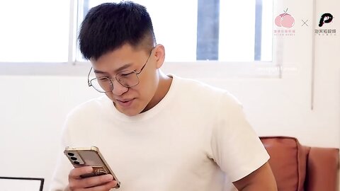 蜜桃传媒PM073闲鱼叫鸡