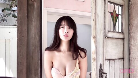 [Photobook] 2024.07.12 天羽希純 「Kiss Me Angel」 GIRLS graph. デジタル写真集