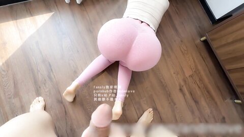 优雅气质尤物御姐女神✅撕破女神瑜伽裤 暴力后入翘臀，美腿尤物翘起美臀跪地口交！后入第一人称骑操女神极品蜜桃