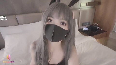清纯娃娃脸白虎美少女✅超可爱黑丝开档 被主人中出，看似清纯少女床上真是骚，让我内射她的小嫩穴，妹妹超甜