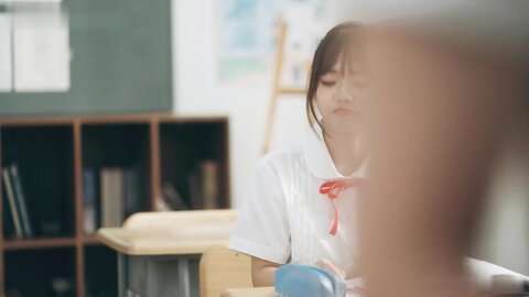 麻豆传媒 Md 0250 2《七夕物语》青春时代的巨根阴影❤️温芮欣 管明美