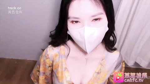 草莓原創cm-9020230816黃色戰袍-狐不妖