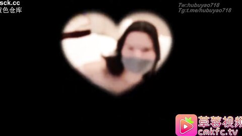 草莓視頻cm-9220230818夜場小姐姐下班後遭小哥搭訕 帶回酒店啪啪-狐不妖