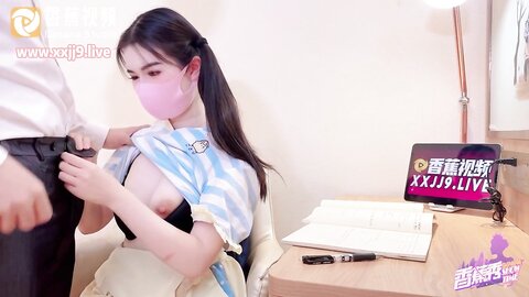 香蕉視頻xjx-003920231208剛滿18的我 被迫吃老師的雞巴-狐不妖