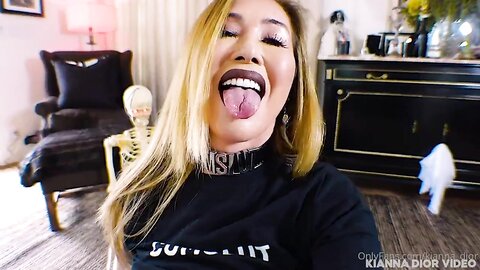 Kianna Dior Goth Cumslut