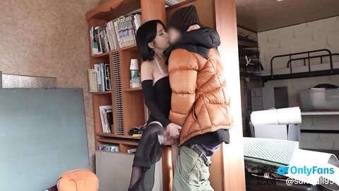 Container Sex With Daily Workers