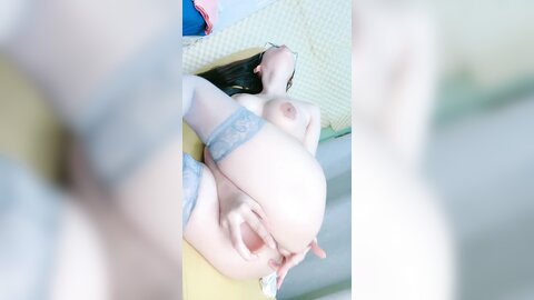 ❤️❤️Ol风眼镜御姐，衬衣灰丝袜，丰乳肥臀操逼，极品美腿站立后入，大肥臀骑乘位，一顿输出猛干