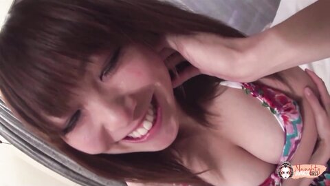A Horny Guy Vibrates His Asian Girls Pussy Even After He Creampie It