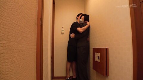 SETM-037 Meet Up With Working Girls