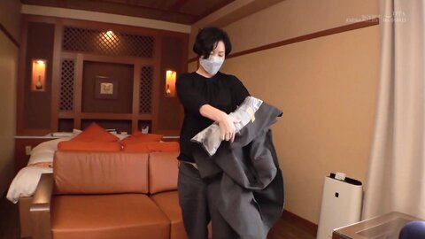 SETM-037 Meet Up With Working Girls