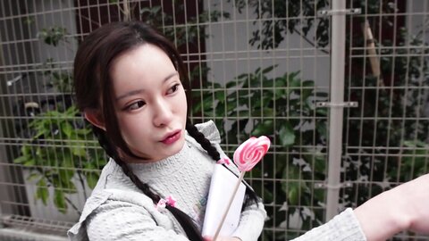 SUJI-245 A Girl Whom I Happened To Talk To Was So Cute... Tailgating, Indecent Assault, *** Masturbation...