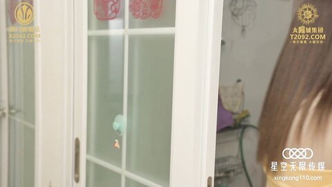 星空传媒XKVP093警花人妻出轨隔壁老王