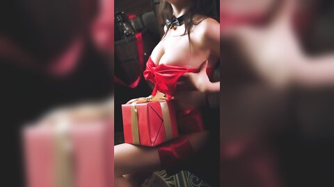 [COSPLAY] 香草喵露露 - 杨枝甘露 红色丝带礼物[54P1V-1.68GB]