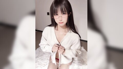 [Fantia] 布丁大法 – 覆盆子眼镜娘 [44P4V-215MB] (2)