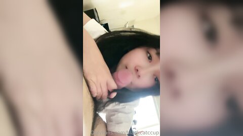 ✨【足控狂喜】国产清纯美足M小母狗「Blackcatluna」Of露脸私拍 反差婊欲求不满自慰足交性爱多人啪啪