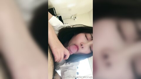✨【足控狂喜】国产清纯美足M小母狗「Blackcatluna」Of露脸私拍 反差婊欲求不满自慰足交性爱多人啪啪