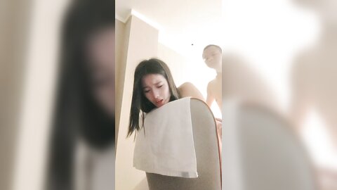 ❤❤气质小姐姐，酒店被炮友狠狠干，各种姿势轮番操，猛怼屁股爽翻，表情很是享受
