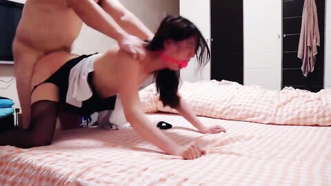 单位领导单身宿舍约炮极品黑丝女下属❤️各种姿势操把她的小嫩B搞到淫水直流受不了了完美露脸