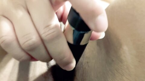 Asian Girl Plays With Herwetpussy