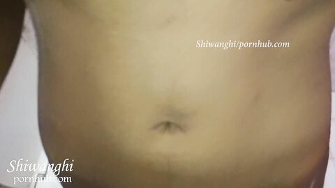 යුෂ බාර් එකේ පිටුපස තබාගෙන සතුටක් ලැබුවා