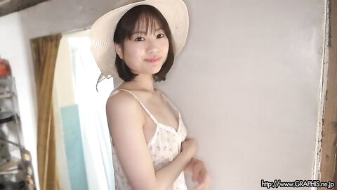 Graphis Gals – Kanan Amamiya 天宮花南 - Heartfelt Kiss Clip 03