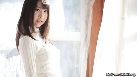 Graphis SUMMER SPECIAL 2022 – Honoka Shiina 椎名ほのか - EROS Clip 01